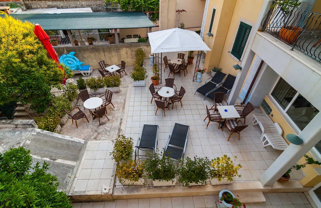 Boutique Hotel Villa Pattiera-1